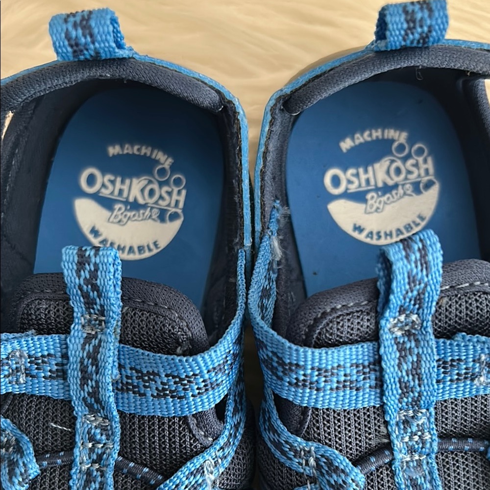 2 for $20 OshKosh B'Gosh Myla Boys Sneaker Sandal Bump toe Toddler Boys Size 10M - Picture 3 of 16